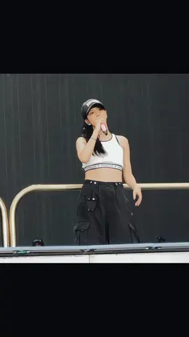 vibes ketua BEM plus anak teknik nya nembus layar jis#jisoo #kpopfypシ #allkpop #xyz #4ufage 
