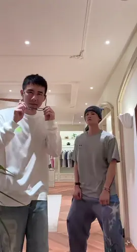 290825| Nam cưa up douyin BJT ơiiiii, giờ vẫn mải chơi thế này thì bao giờ mới cưới vợ đâyyyy #bachkinhdinh #baijingting #xuhuong 