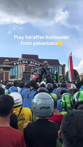 Al-fatihah 🤲                                                 #demo #ojol #viral #pekanbaru #fyp 