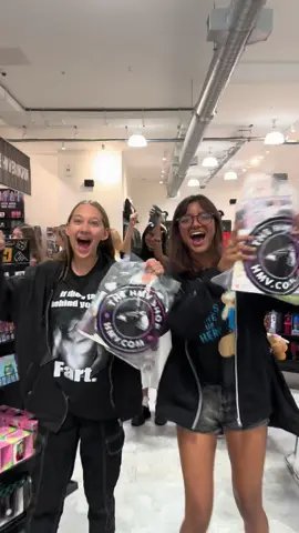 WE ARE BACK!!!!!!!!!!!!! #hmvwestfield #hmv #kpop #fyp #kpopdemonhunter 