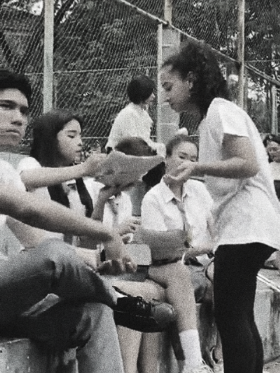 seneng liatnyaa kalau lagi pada kumpul gini,suasana kekeluargaannya sangat hangatt,kuharap kalian tetep berteman baik jika project ini selesai yaaa🥹🤍🫰🏻 #asmaragenz #sctv #keluarga #lewatberanda #fyppp 