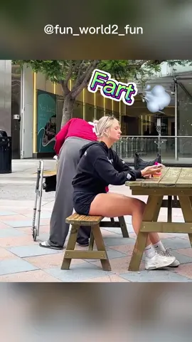 #fart #fartprank #fypシ #foryou #prank 