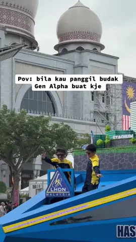 Enjoy kamu ye dik 😅 Bila kje kena dengan minat, hasilnya wow! #merdeka #pacujalurkuantansingingi #malaysia #askar #genalpha 