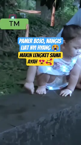 AMBU ANNE PAMER BOJO NANGIS 😭 LIHAT NYI HYANG MAKIN LENGKET SAMA AYAH #dedimulyadi #viralvideo #kdm