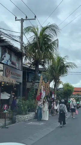 Canggu mendung sore ini😍 #canggu #canggubali #canggulife #canggucafe #shonjibalitour #jalanjalan #badung #bali 