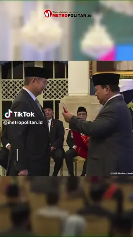 entahlah gak tau lagi lah sama pemimpin negara ini,iya x mantan koruptor dapat penghargaan 