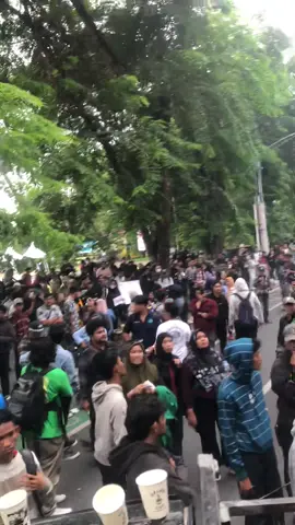 Demo medan BEM SI SE-SUMUT  #saveojolindonesia  #rakyatindonesia  #hidupmahasiswa  #hidupmahasiswamedan 