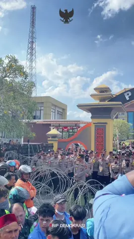 Sesuai titik. #saveojol #demo #pekanbaru #riau #indonesia🇮🇩 
