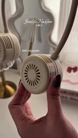 my new on the go fan 😍 #jisulife #jisulifefan #neckfan #portablefan #onthegofan 