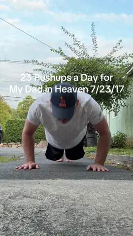 Show up every single day in whatever you do #pushups #pushup #fyp #workout #excercise 