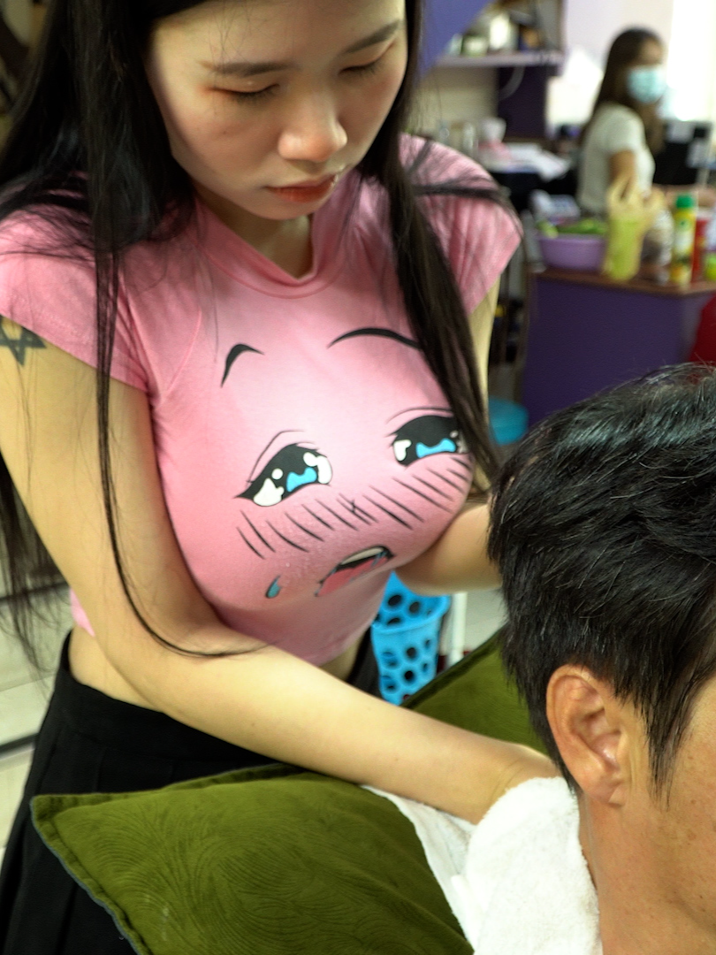 ASMR: Stylish masseuse!! Full Service (Shave, Ear Cleaning, Massage, Manicure) 📍스타일리쉬한 이발소 미녀! #asmr #asmrmassage #barbershopasmr #vietnammassage #vietnamesemassage #asmrsleep #vietnambarbershop #thaimassage #thaibarbershop