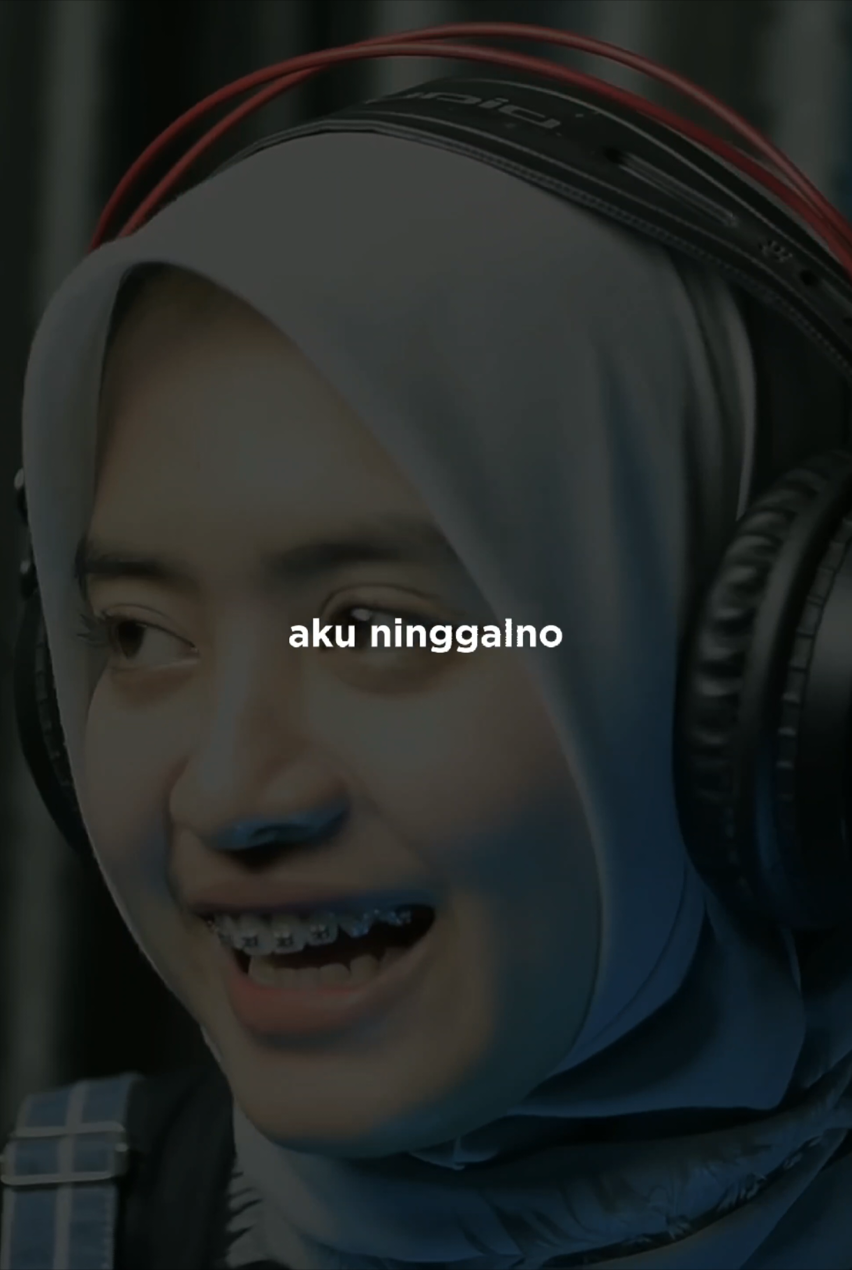 Lagu nggo cah wedok seng beruntung 🙂 #liriklagu #sadvibes #music #story #fyp 