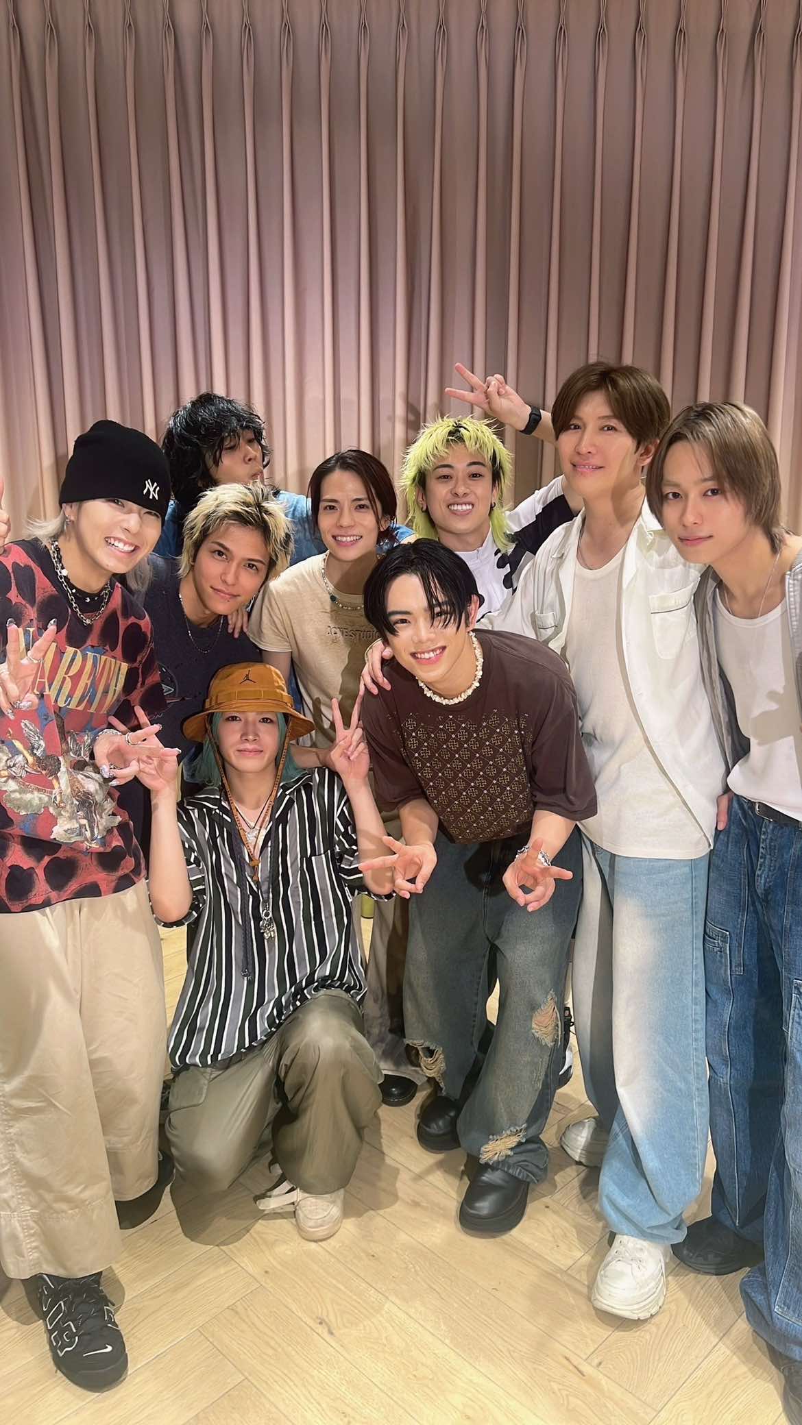 @KID PHENOMENON【公式】 さんの「Snakebite」一緒に踊らせていただきました！ あなたも自由に右左右左した？🕺 #Snakebite #自由に右左右左 #KIDPHENOMENON #キドフェノ #TBG