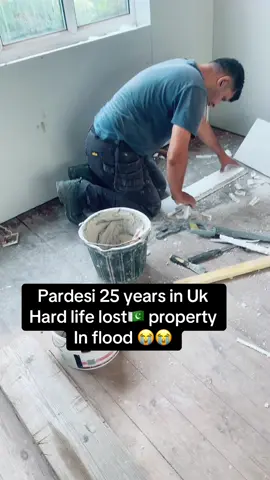 Pardesi 25 years earing lost in Pakistani flood badly 😢😢😭😭😭