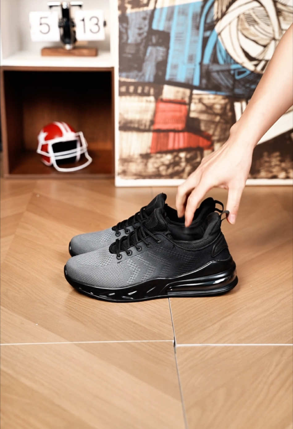 Waterproof shoes for work,it’s anti-slip and comfortable.#waterproofshoes #workshoes #safety #safetyfirst #sneakers #chef 