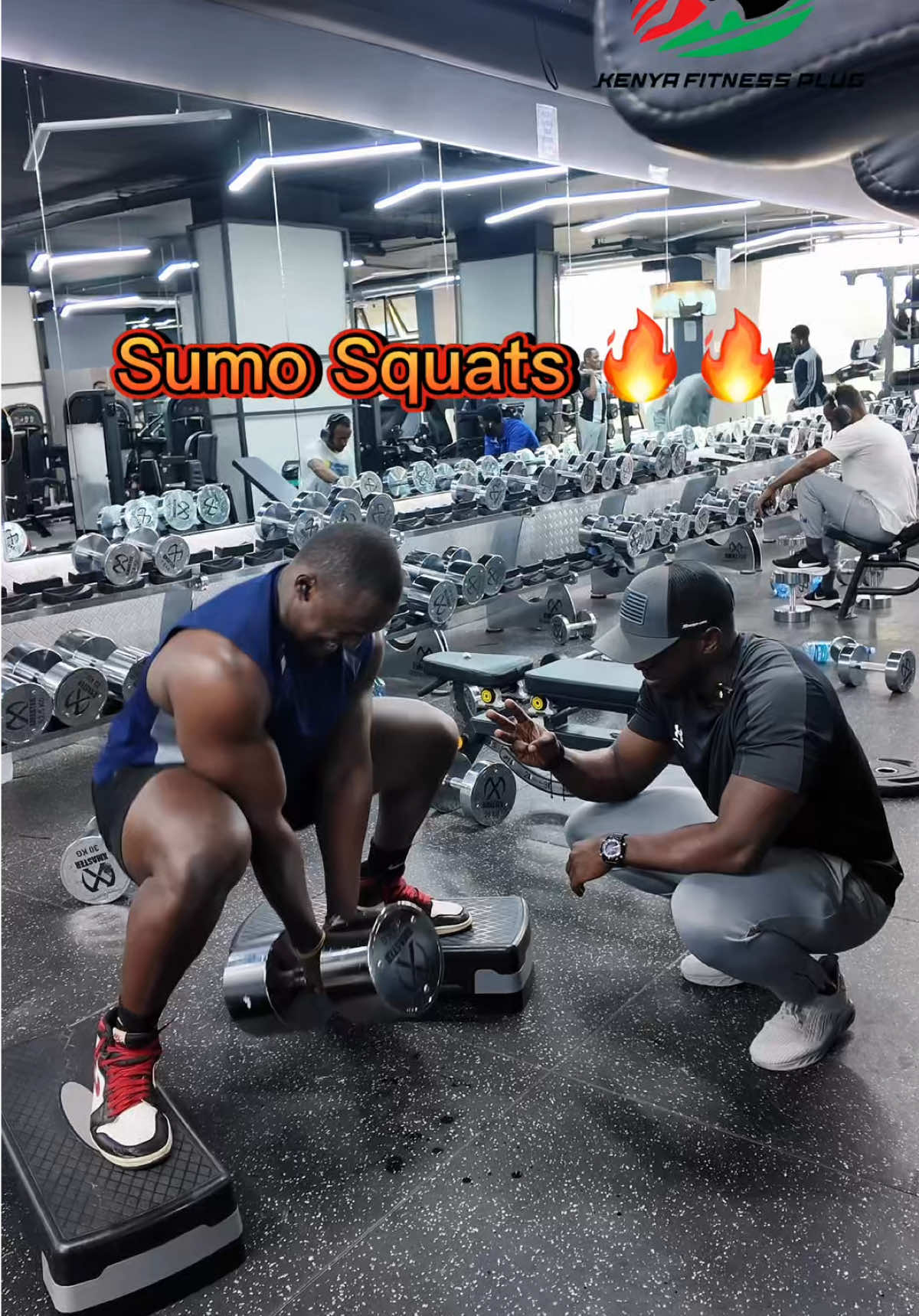 Sumo Squat Madness #kenyafitnessplug #kenyanchamps #nicomutisya #kenyatiktok @Malvin_fit 