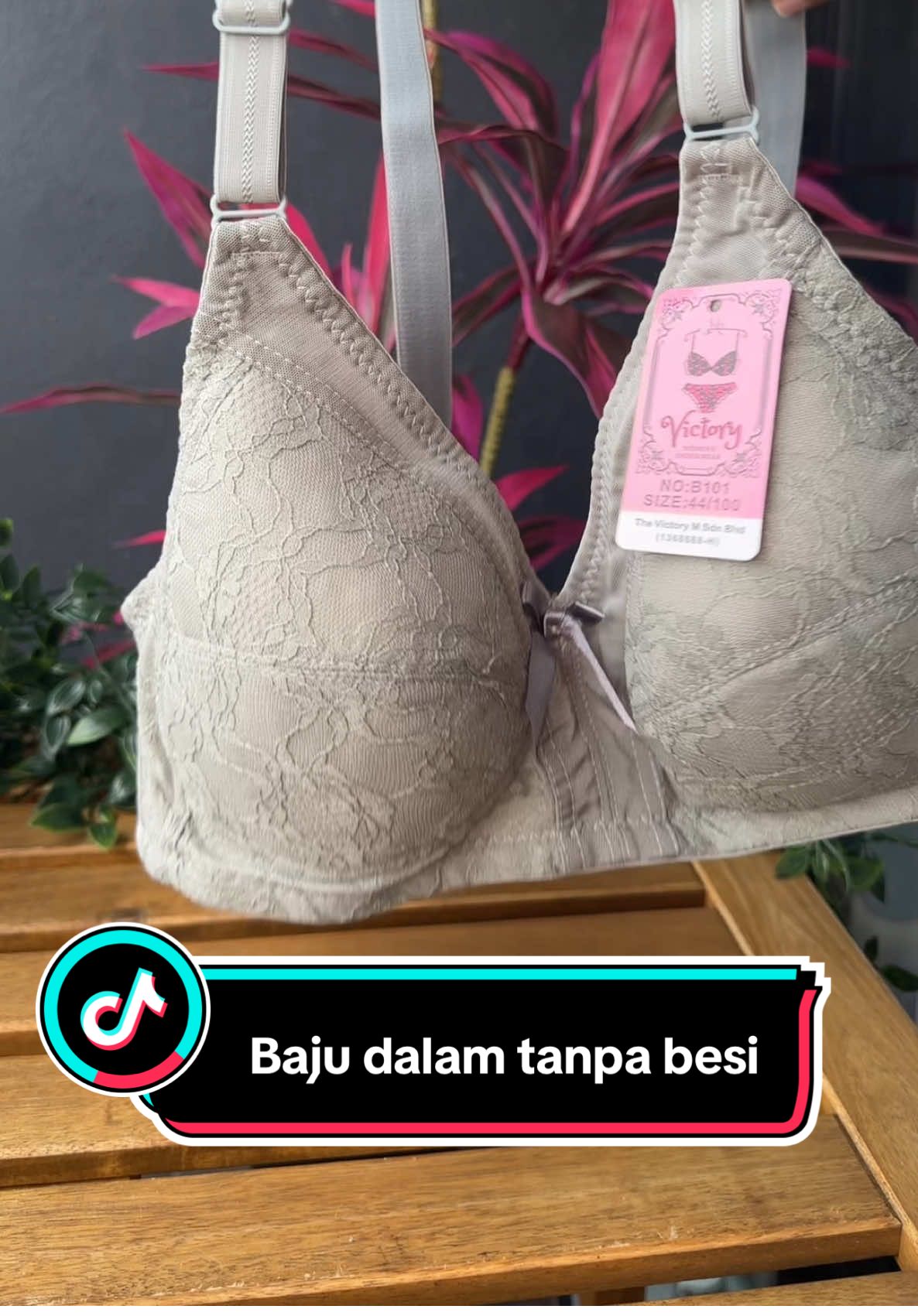 Replying to @Honey Hanitah baju dalam tanpa dawai selesa pakai.. #bajudalam  #bratanpabesi #bajudalammurah  #pakaianwanita 
