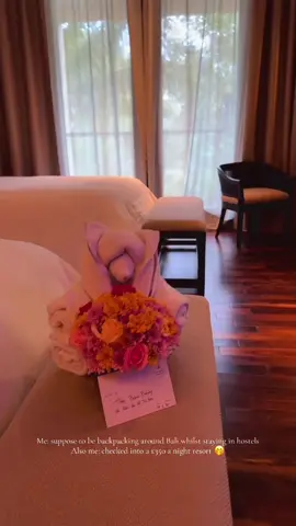 Live, laugh, love 💗 #resort #bali #uluwatu #fyp #foryou #backpacking #travel #traveltiktok #theapurvakempinski 