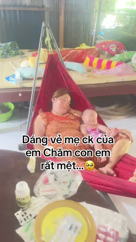 Nhìn 2 bà cháu ngủ mà thương♥️ #mechongnangdau #xuhuongtiktok #xuhuong #tiktok 