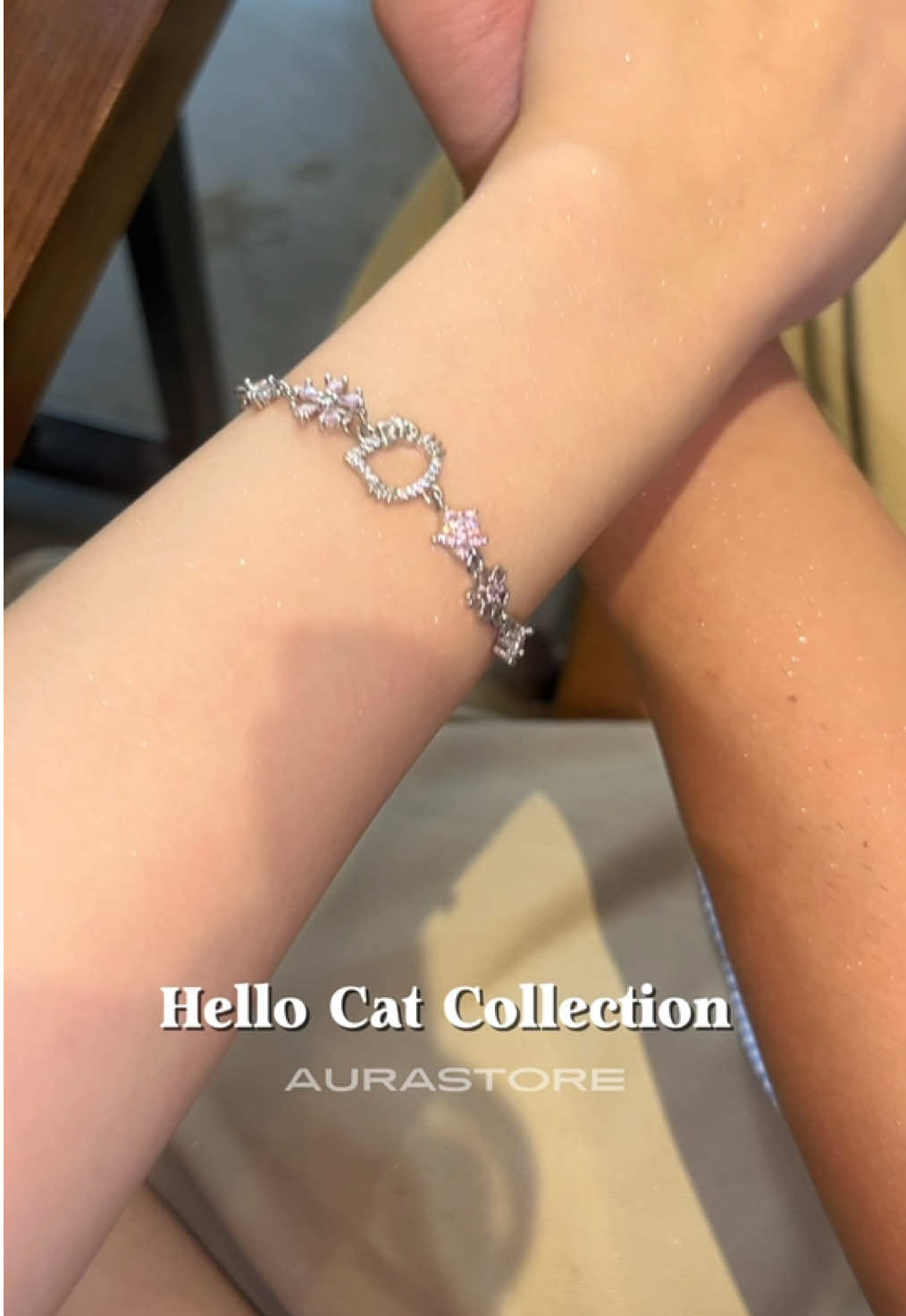Hello Cat Collection 💕✨ #aurastore #phukienthoitrang #xuhuong #quatangnguoiyeu #sansale 