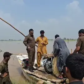 Live updates on Punjab flood emergency #FloodsInPakistan #RaviRiver #floodalert⚠️ #punjab 