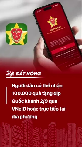 Người dân có thể nhận 100.000 quà tặng dịp Quốc khánh 2/9 qua VNeID hoặc trực tiếp tại địa phương Theo chỉ đạo của Thủ tướng Chính phủ, việc tặng 100.000 đồng cho toàn dân dịp Quốc khánh 2/9 sẽ được triển khai với hai hình thức cụ thể. 1. Chuyển khoản qua tài khoản ngân hàng:  Bước 1: Người dân cần liên kết tài khoản an sinh xã hội trên ứng dụng VNeID, với điều kiện phải có tài khoản định danh mức 2.  Bước 2: Sau khi liên kết xong thì người dân có thể chờ đợi nhận để nhận 100.000 đồng nhân dịp 2/9 từ nhà nước nhận trực tiếp tại địa phương. 2. Dành cho những người không có tài khoản ngân hàng hoặc chưa định danh mức 2 trên VNeID.  Việc trao tiền sẽ được tổ chức tại UBND xã, phường và các cơ quan chức năng địa phương, dưới sự chỉ đạo của từng tỉnh, thành phố. Đặc biệt, tại TP. Hồ Chí Minh, Sở Tài chính đã tạm ứng kinh phí cho các phường, xã để kịp thời trao tiền mặt cho người dân. Chính sách này không chỉ mang ý nghĩa động viên tinh thần trong ngày lễ trọng đại, mà còn thúc đẩy quá trình chuyển đổi số quốc gia, đưa các ứng dụng như VNeID đi sâu hơn vào đời sống hàng ngày của mỗi người dân. #fty #80namquockhanh #quockhanh2025❤️🇻🇳 #vietnam 