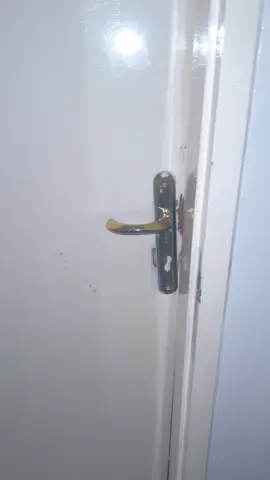 Demo boleh dong demo tapi rumah jgn di jarah dong barang2 diambil 