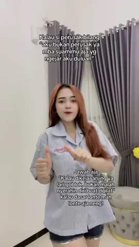Emang hobi nya dijilat sama suami orang sih🤣