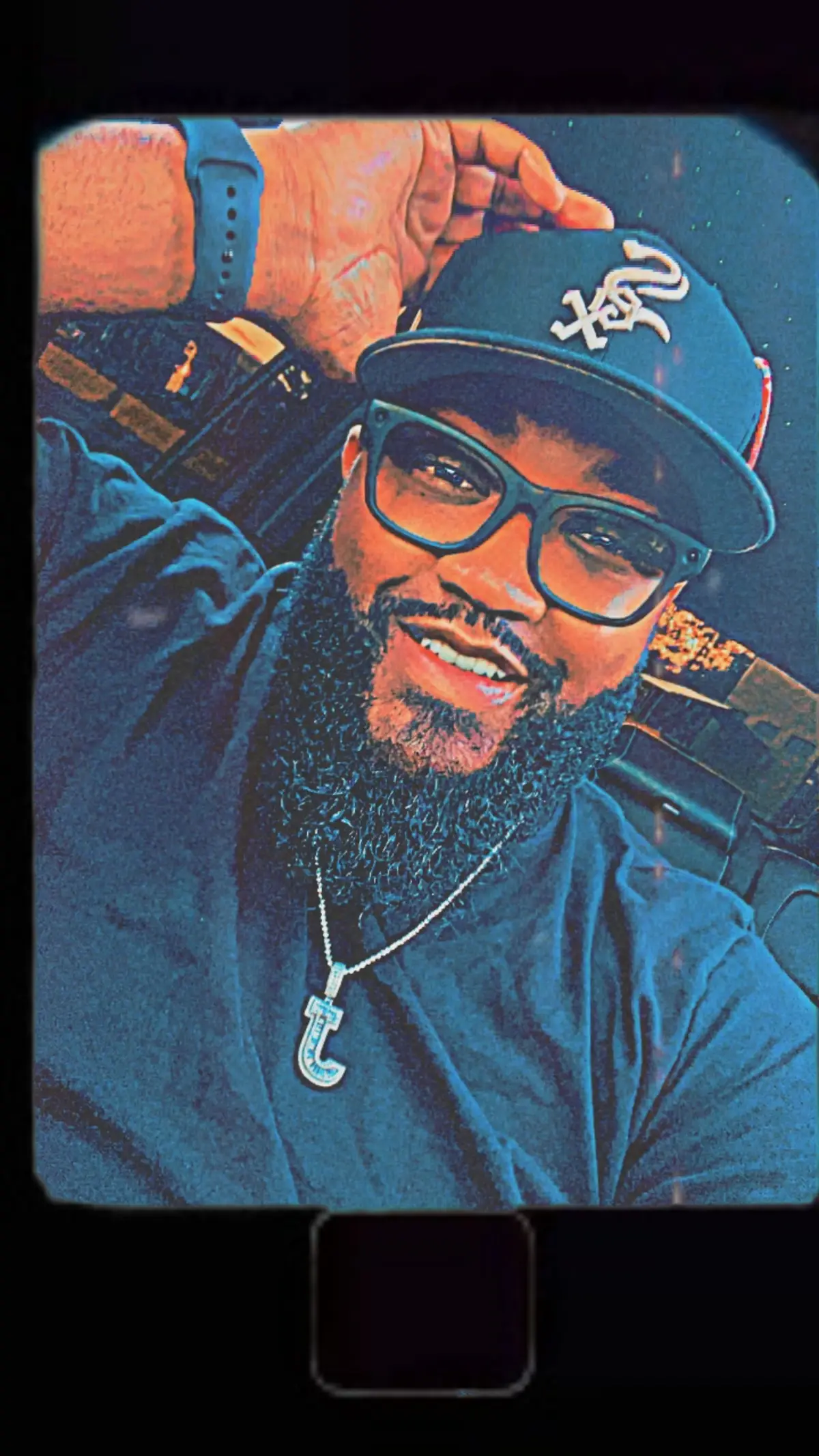 “Confidence isn’t something I wear, it’s who I am. 💯✨”  #FYP #MrRobinsonJr #Confidence #Chicago 
