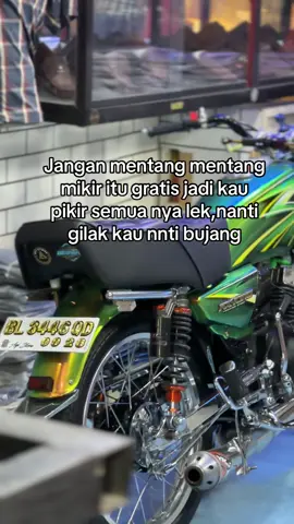 Yang gratis ini jangan terlalu kau paksakan lek gilak kau nanti😆👋#rxkingindonesia#rxkingmodifikasi#rxking135cc#rxkingnusantara#rxkingviral 