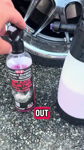 Brake Buster Easily The Best Wheel Cleaner For Detailers #TikTokMadeMeBuyIt #cardetailing #WheelCleaning 