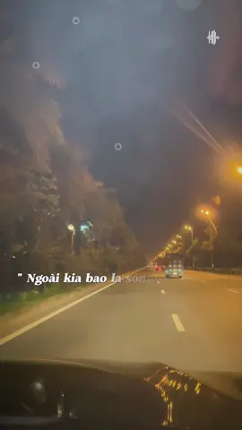 #CapCut  Thành phố lên đèn, lòng người tắt nắng.. #nhacchill #nhachaymoingay #xuhuong #trietlycuocsong 