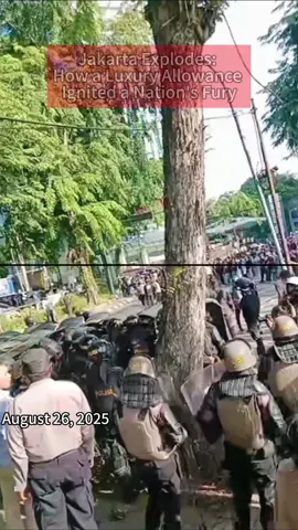 Traffic in parts of central Jakarta was affected due to the demonstrations. #Jakarta #Protest #CityLife #BreakingNews
