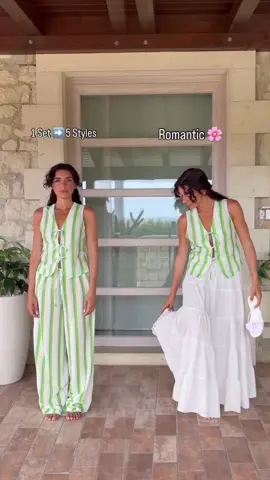@federicalucifora4 juega a mezclar y combinar trucos de estilismo que convierten un solo look en cinco conjuntos únicos 👚💫 ¿Cuál es tu favorito? 👇 Conjunto a rayas de MISSGUIDED: 113157034 Top color crema con conchas marinas de Aloruh: 62471069 Sandalias florales de MOTF: 91680016 #SHEIN #SHEINSPAIN #SHEINforAll #SHEINstyle #SHEINTrends