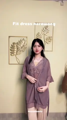 Mau senengin paksu? #premiumquality #lingerie #jumbo #nerawang #kimono #longdress #allsizes #fypage #fyp 