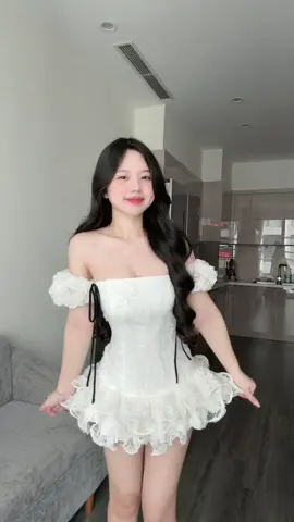 Đố ai tìm được cờ Việt Nam trong vid này 😜 @Amelie Official