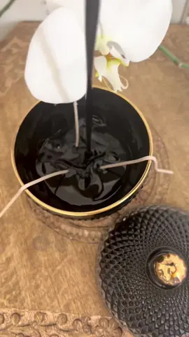 Black candle 🖤 #Asmr  #Visualasmr  #Oddlysatisfying  #Satisfying  #Pouringcandle