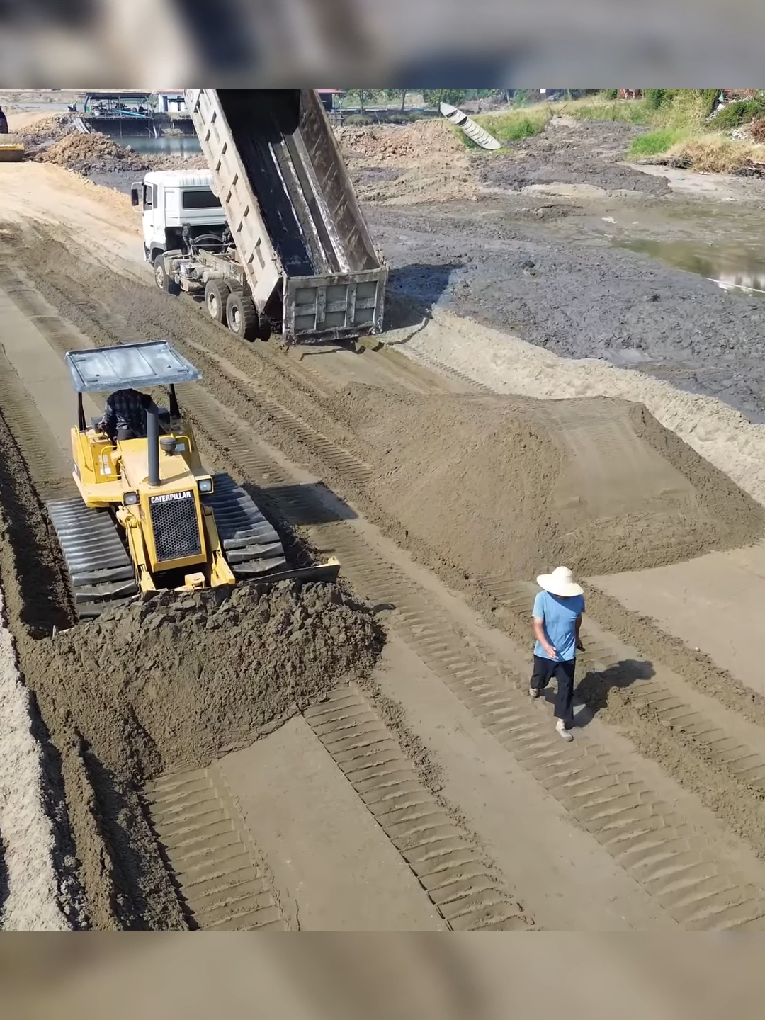 14#trator #Escavadeira #motoniveladora #JCB #Estrada #tractor #Construindo
