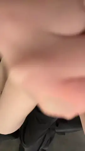 幼い頃からつり目がコンプレックスです、、☹️