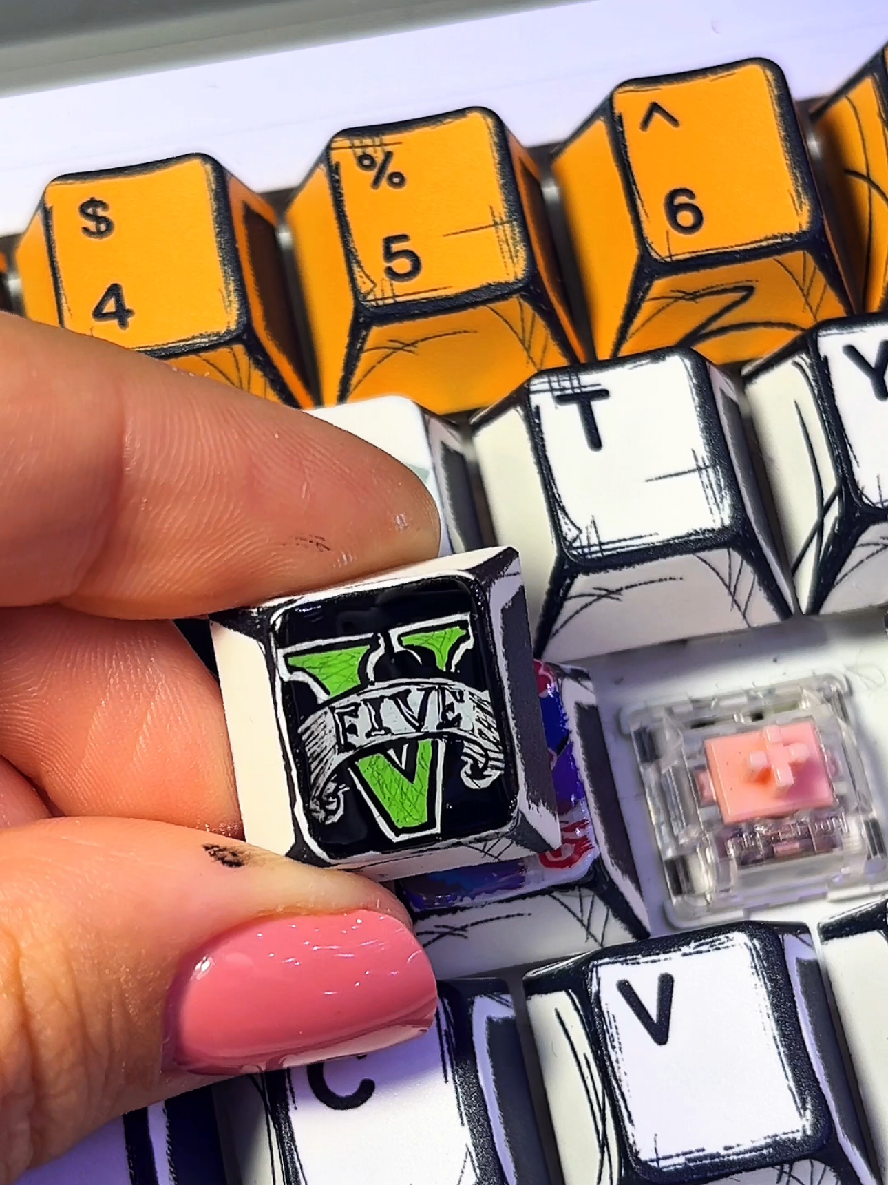 Ответ пользователю @clnton_01 Drawing G or GTA5  but on my keyboard!#gta5 #custom #drawingtutorial #keyboard 