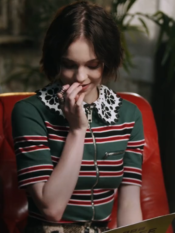 How well do the A Good Girl’s Guide to Murder gang know Emma Myers? Revisiting when the cast of the show put their knowledge of Emma Myers to the test. #AGoodGirlsGuideToMurder #AGGGTM #EmmaMyers #Throwback  A Good Girl’s Guide to Murder: Five years ago a schoolgirl was murdered by her boyfriend. Case closed, right? Not according to Pip. A dark, twisty mystery based on Holly Jackson’s hit novel, starring Emma Myers.