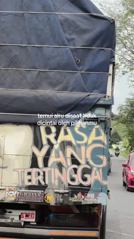 RASA YANG TERTINGGAL #katakata #videotruk #viral #storytime #truckindonesia 