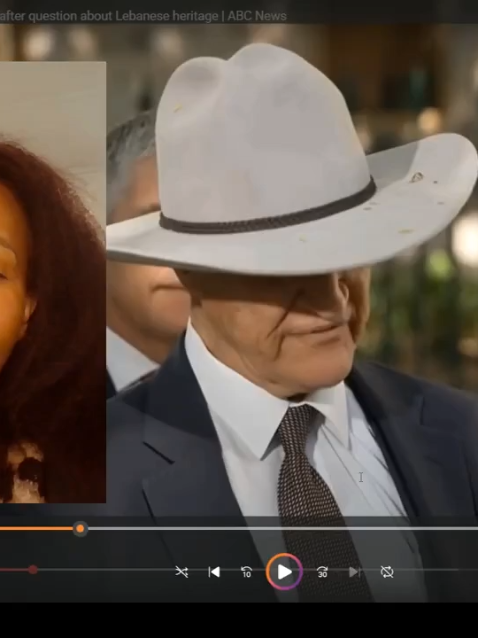 Bob Katter lost it when a Channel 9 reporter asked about his Lebanese heritage. Why deny your roots? 🤔 His outburst says a lot about identity, politics, and belonging in Australia today. 🇦🇺🌏#BobKatter #AustralianPolitics #IdentityPolitics #Multiculturalism #Australia #LebaneseHeritage #PoliticalControversy #southafricatiktok🇿🇦 #australiantiktokers🇦🇺