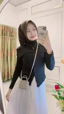 #atasanwanita #outfitinspiration atasan yg ku pake uk S yah 