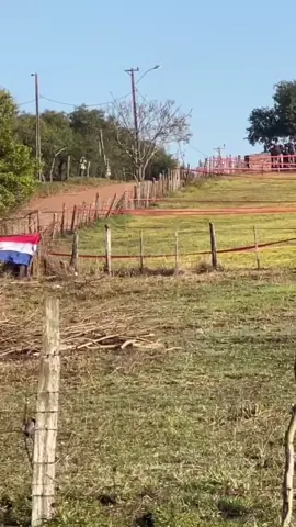 SS1 IMPRESIONANTE salto!! Ford Puma Rally 1 #wrcparaguay2025 #encarnacionparaguay 