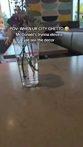 idk why I like it and think it ghetto at the same time. @McDonald’s not playing bout promotion. Have ypu tried the new  McDonaldland Shake??😇 #mcdonalds #mcdonaldland #food #mukbang #friday 