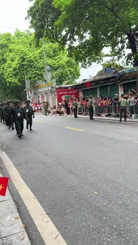 Đội hình này tới cả khu phố im re:)))#trending #viral #fyp 