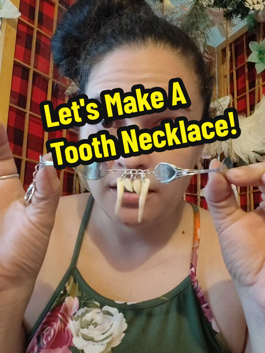 I like these videos because you get to see the whole creation process from the beginning to like 70% because let's be honest, nothing is ever finished. but a cutesy little fangs necklace for HHN, I need to make a mold of the fangs and make more from resin!  #teeth #spoon #bracelet #necklace #DIY 