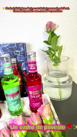 Un cadru de poveste 🌹✨ – trandafiri roz și noile arome Stalinskaya Music 🍓🌿. Două gusturi diferite, aceeași energie și eleganță într-un singur moment. 🥂 ⚠️ Produsele Stalinskaya Music nu sunt destinate persoanelor sub 18 ani. 👉 Consumă responsabil: www.consumă-responsabil.ro #BUZZ_StalinskayaMusic #StalinskayaMusic #VodkaMix #TasteTheMusic #GoodVibes @BUZZStore @Stalinskaya MUSIC 
