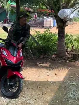 Pure love 😭🇰🇭🤍✨  #cambodia #foryou #fyp #viral  #cambodianeedpeace 